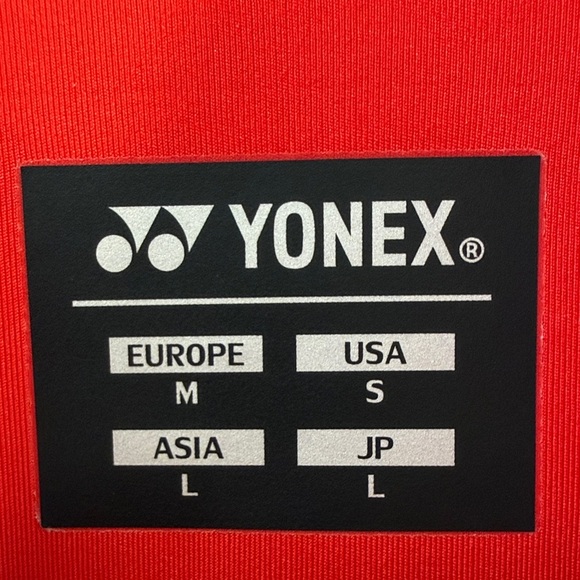 ✨Host pick✨Yonex Unisex Red and White Jacket - Picture 12 of 12